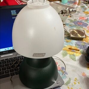 Vintage Coleman Table Lamp - Model 5370-1900 Battery Operated - Camp Lighting
